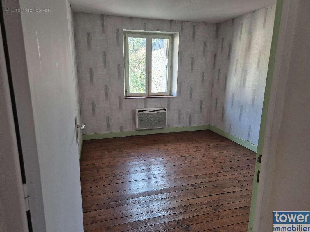 Appartement à VILLEFRANCHE-DE-ROUERGUE