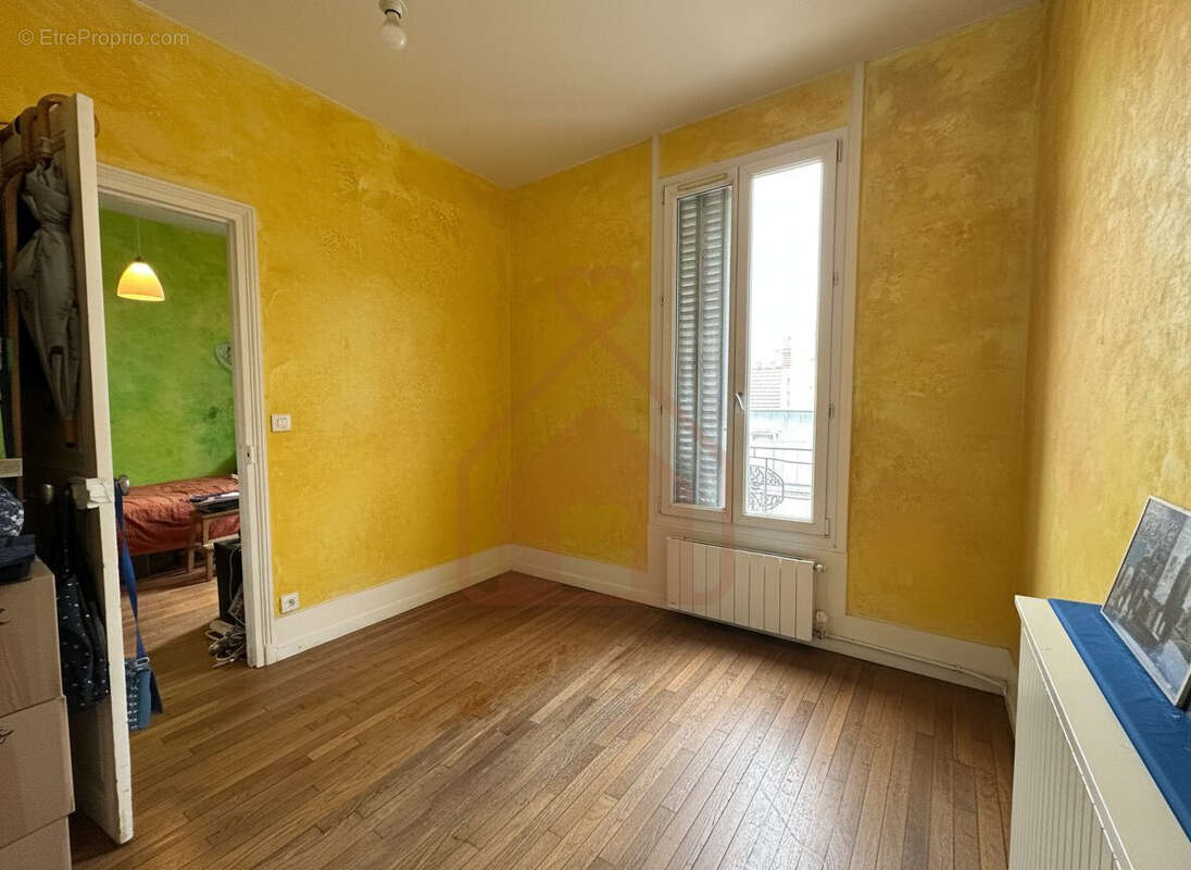 Appartement à IVRY-SUR-SEINE