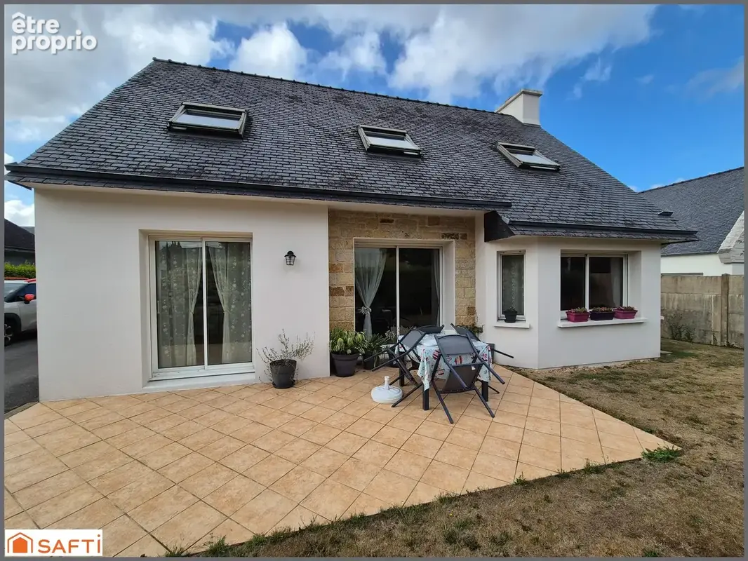Photo 1 - Maison à LANDIVISIAU