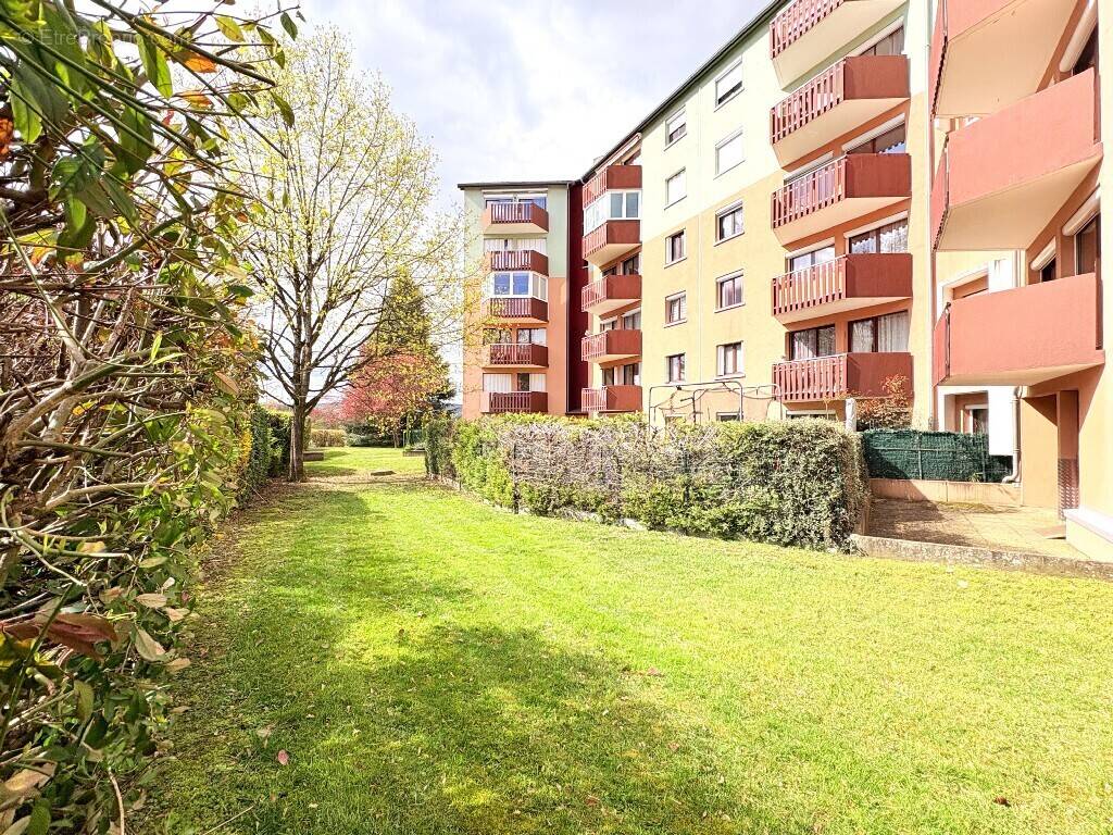 Appartement à CRAN-GEVRIER