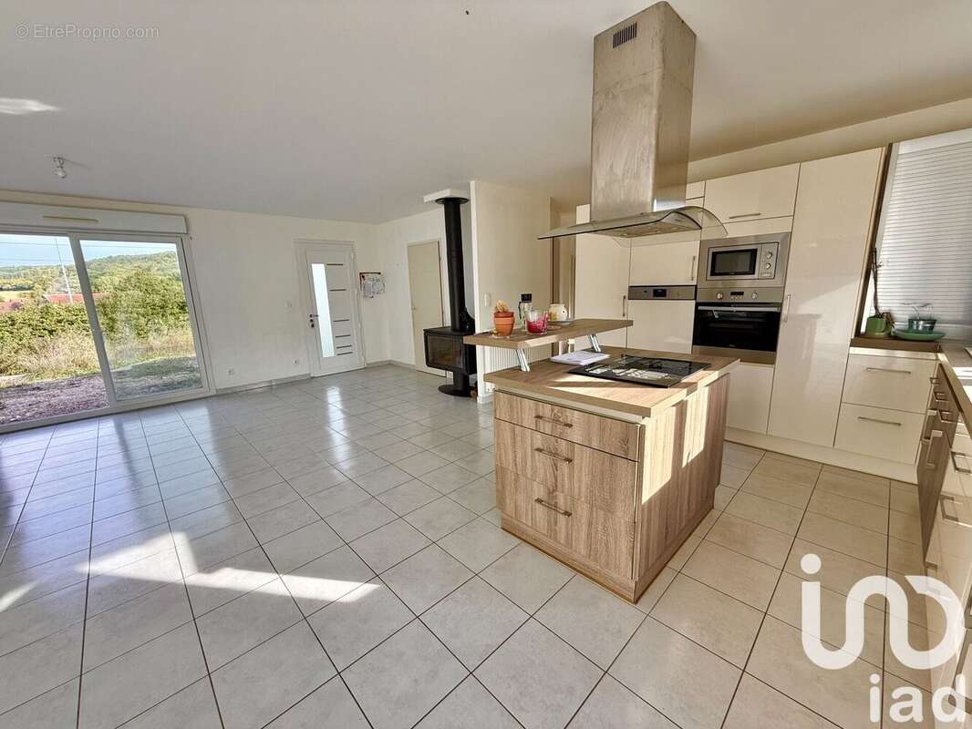 Photo 4 - Maison à CHATEAUNEUF-VAL-DE-BARGIS