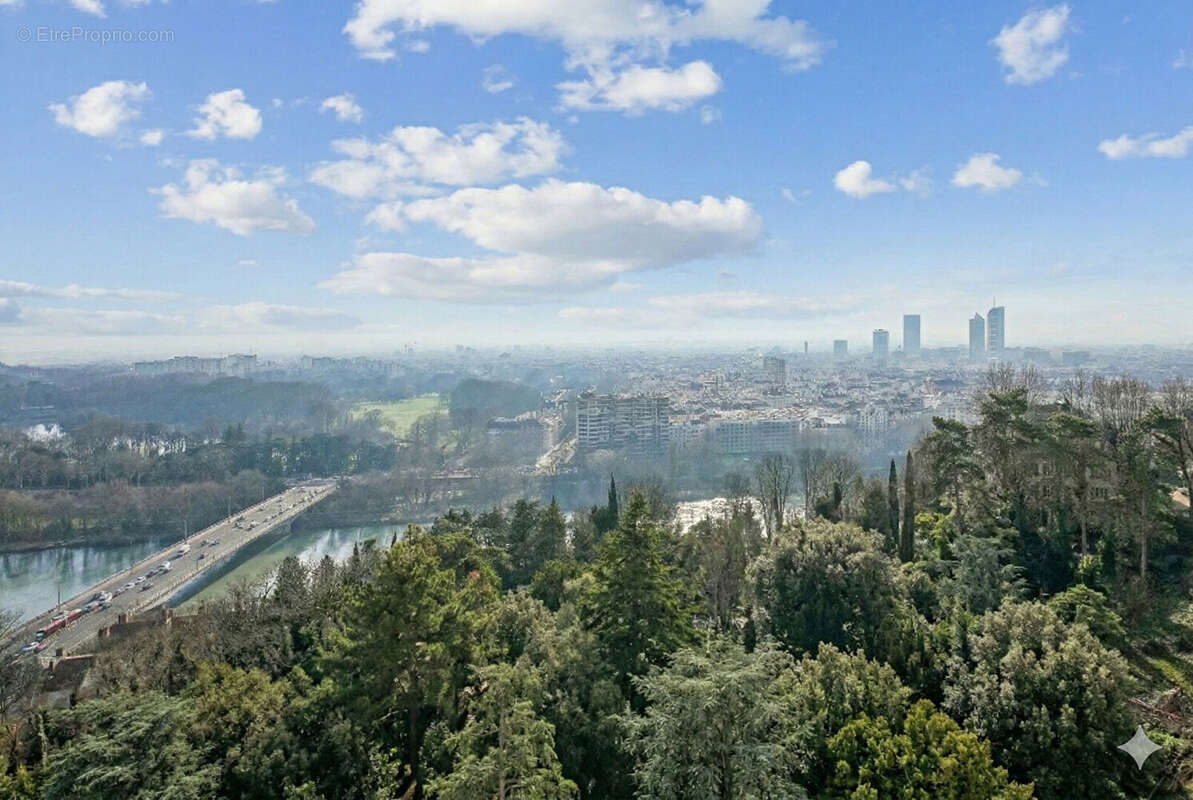 Appartement à LYON-4E