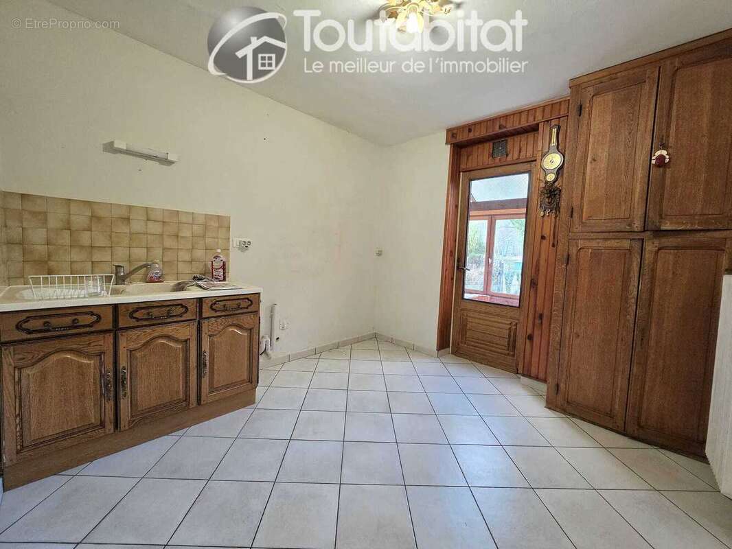 Maison à VRIGNE-AUX-BOIS