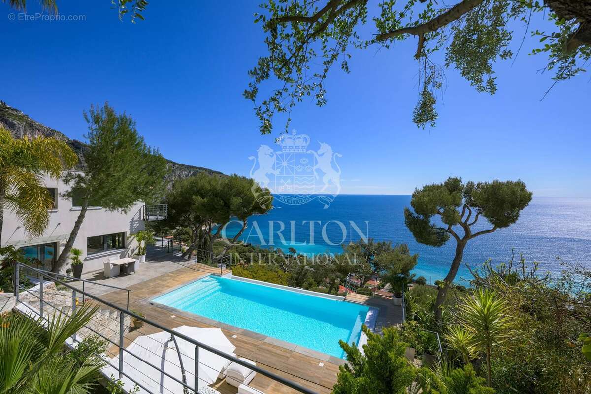 Maison à EZE
