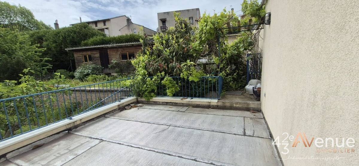 Appartement à LA RICAMARIE
