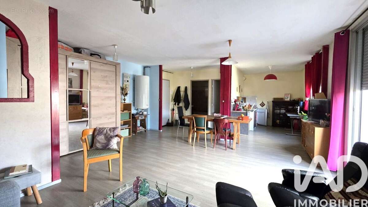 Photo 2 - Appartement à CLERMONT-FERRAND