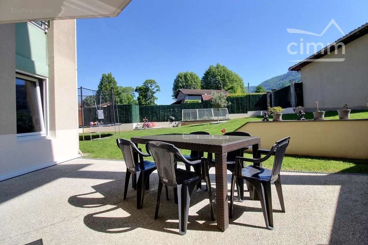 Appartement à TENCIN
