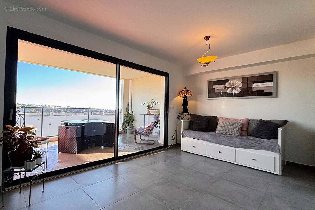 Appartement à SAUSSET-LES-PINS