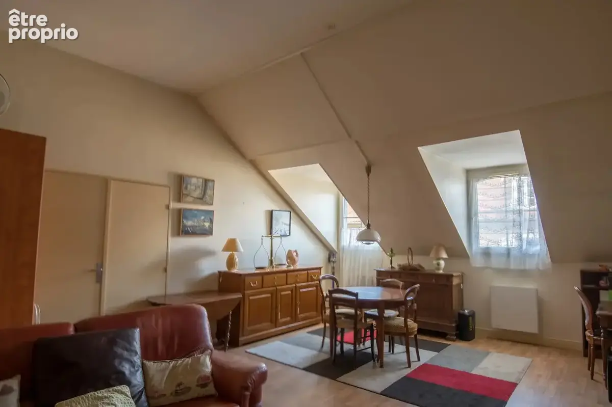 2 pièces dans Bel Immeuble - photo 3