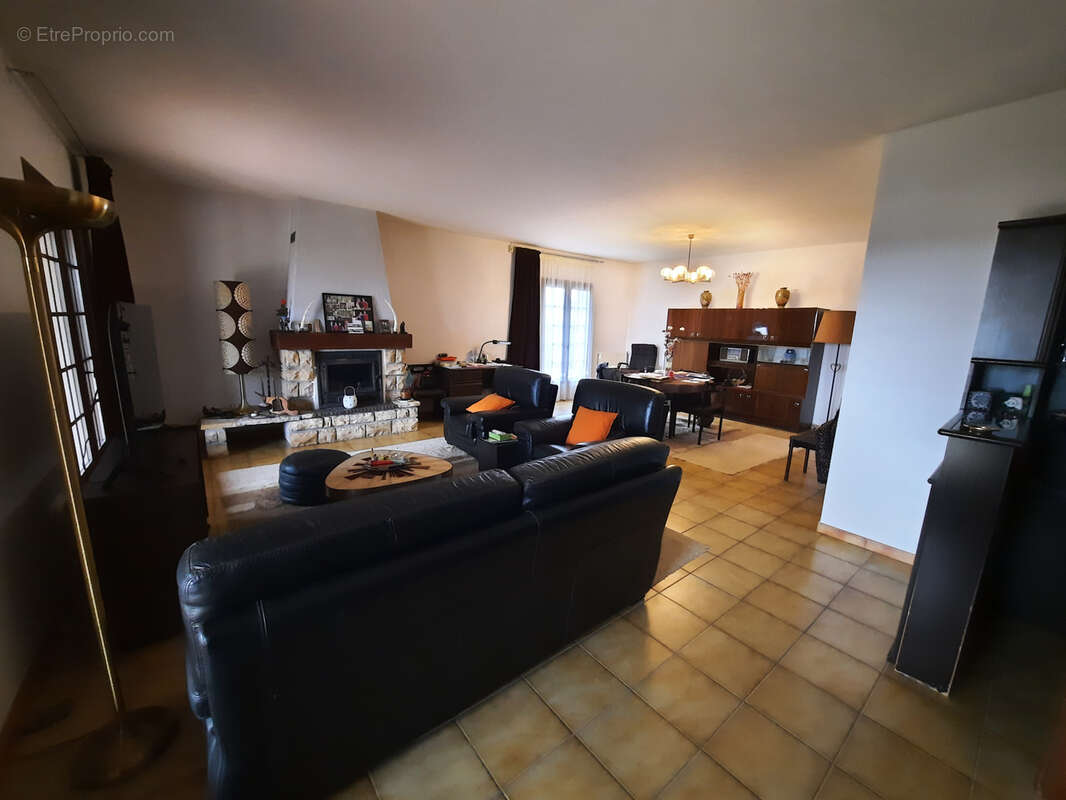 Maison à SAUVETERRE-DE-GUYENNE