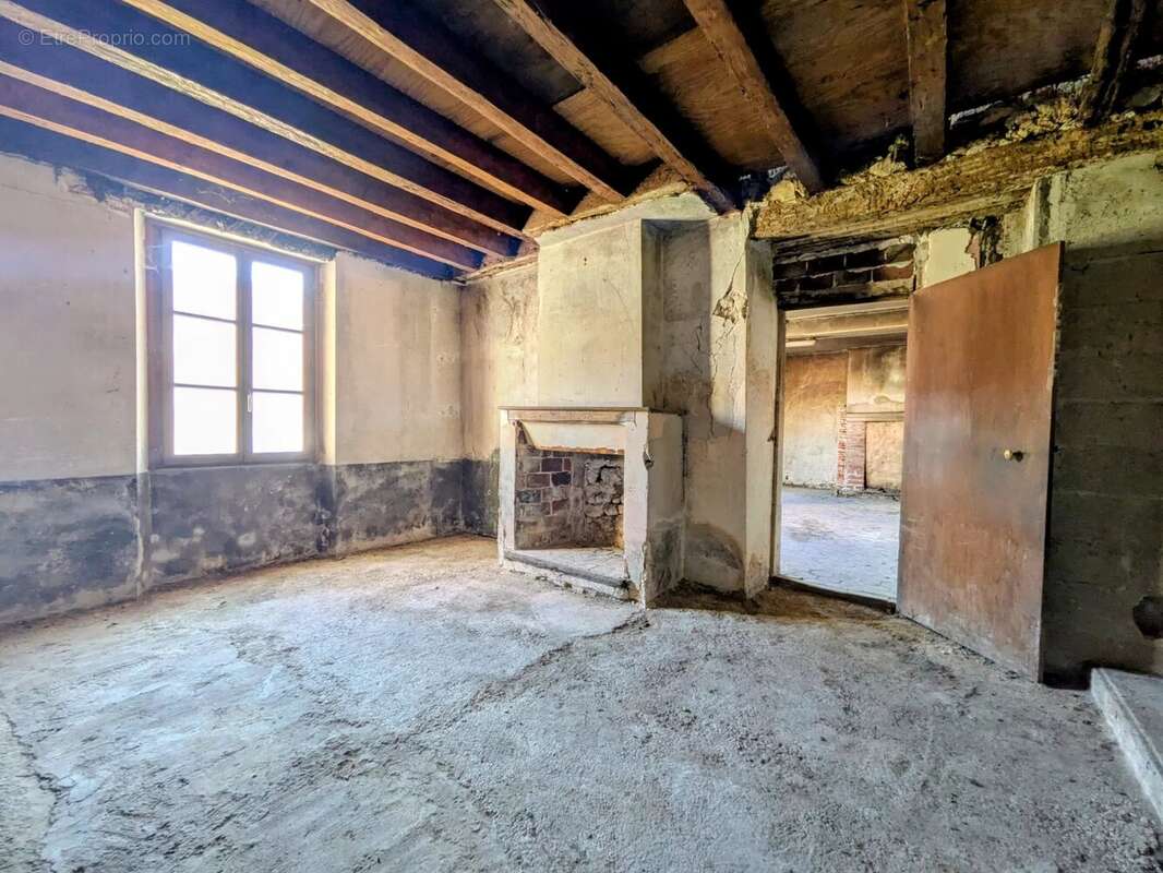 Maison à LA FERTE-GAUCHER