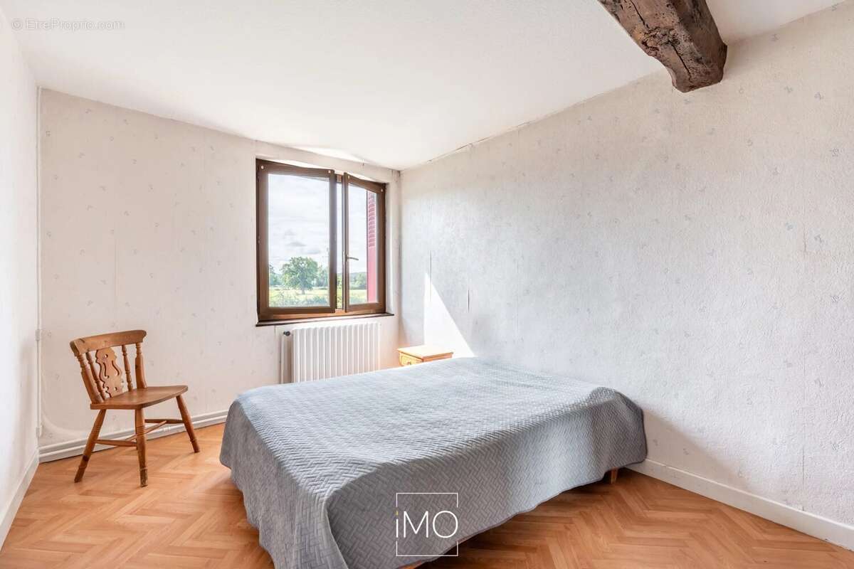 Maison à LES CHERES