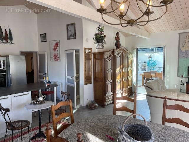 Maison à LE CHATEAU-D'OLERON