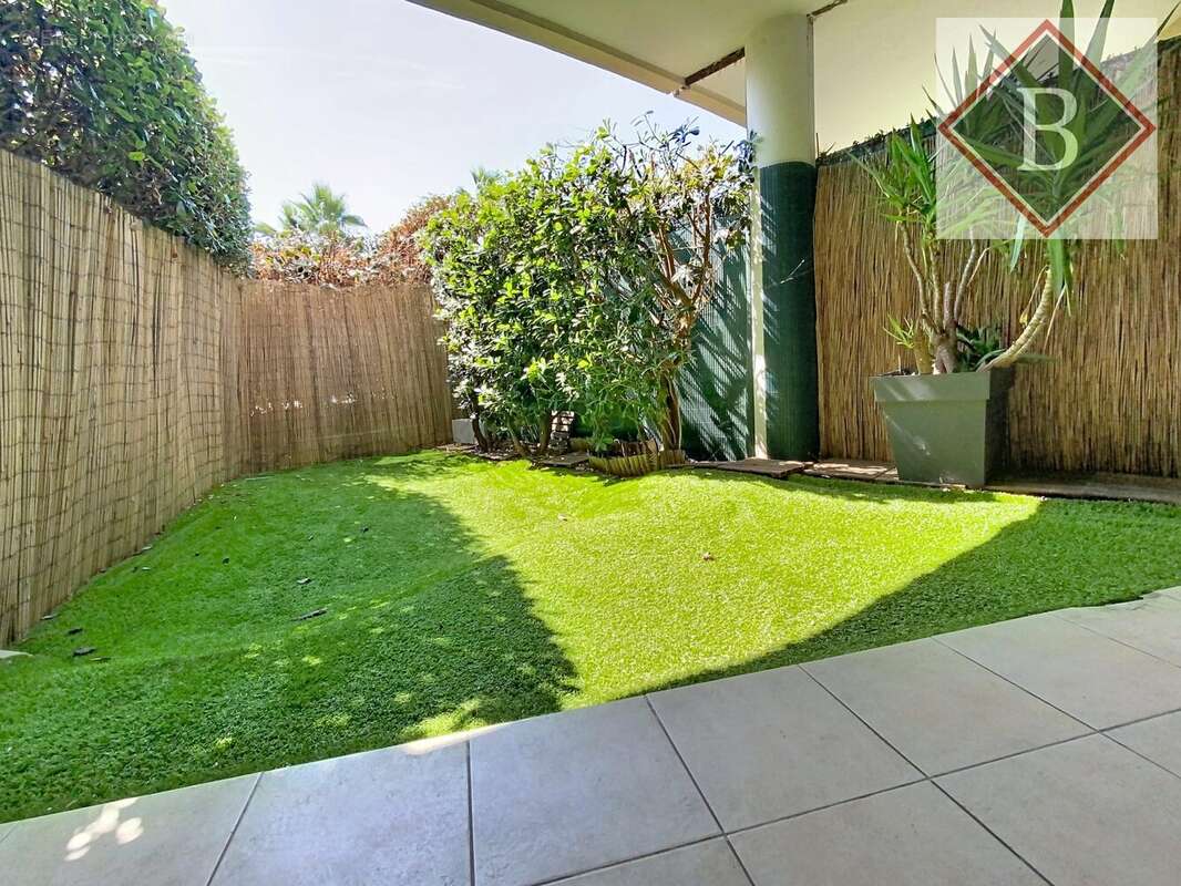 Appartement à MOUGINS