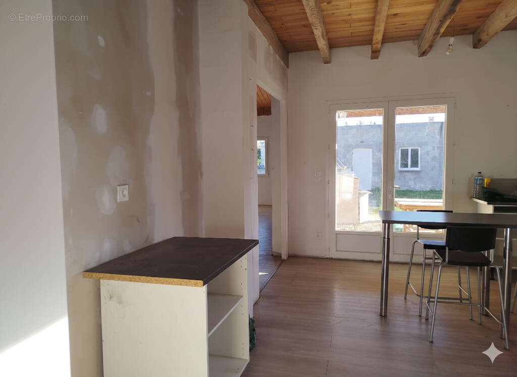 Maison à VIELMUR-SUR-AGOUT