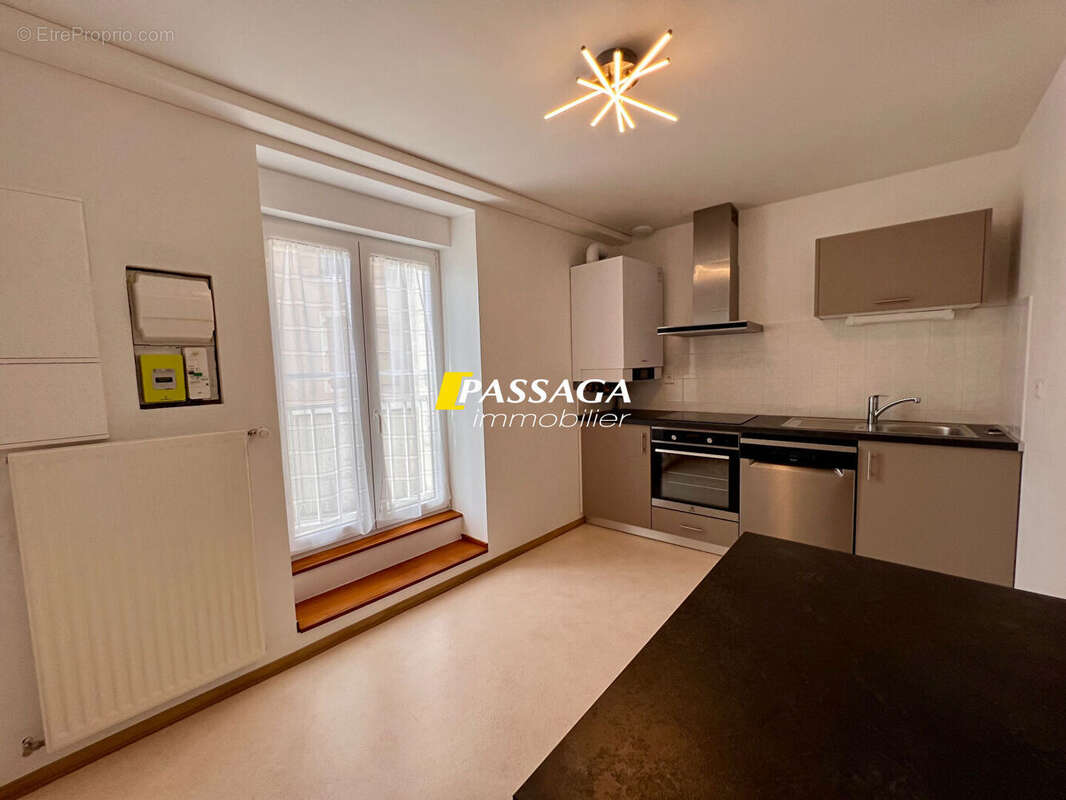 Appartement à SEVERAC-LE-CHATEAU