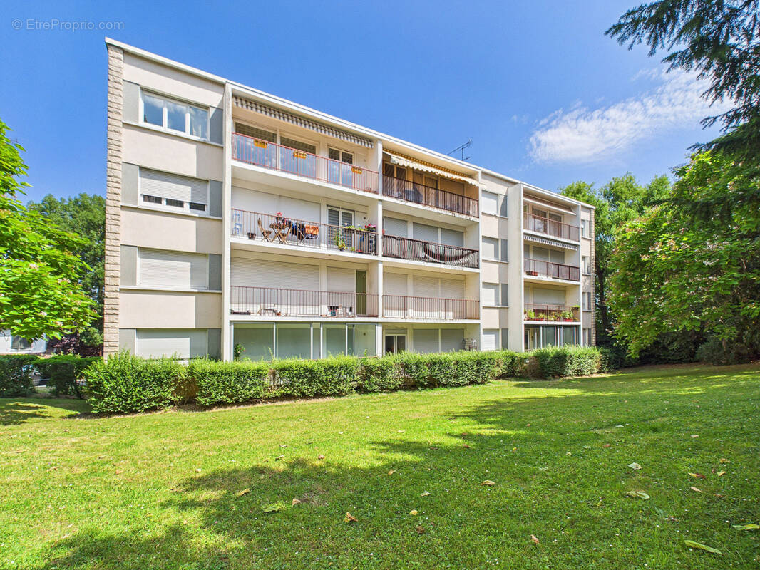 Appartement à VIRY-CHATILLON