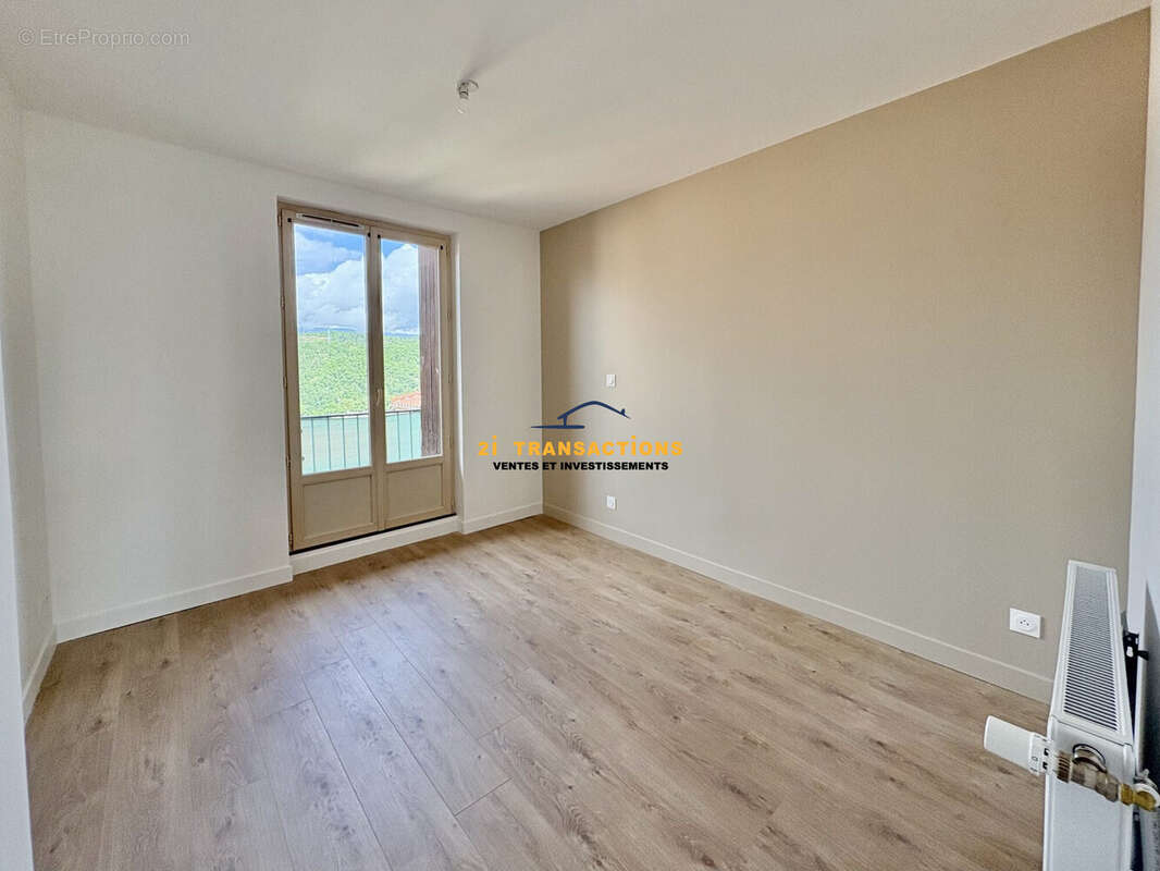 Appartement à LORETTE