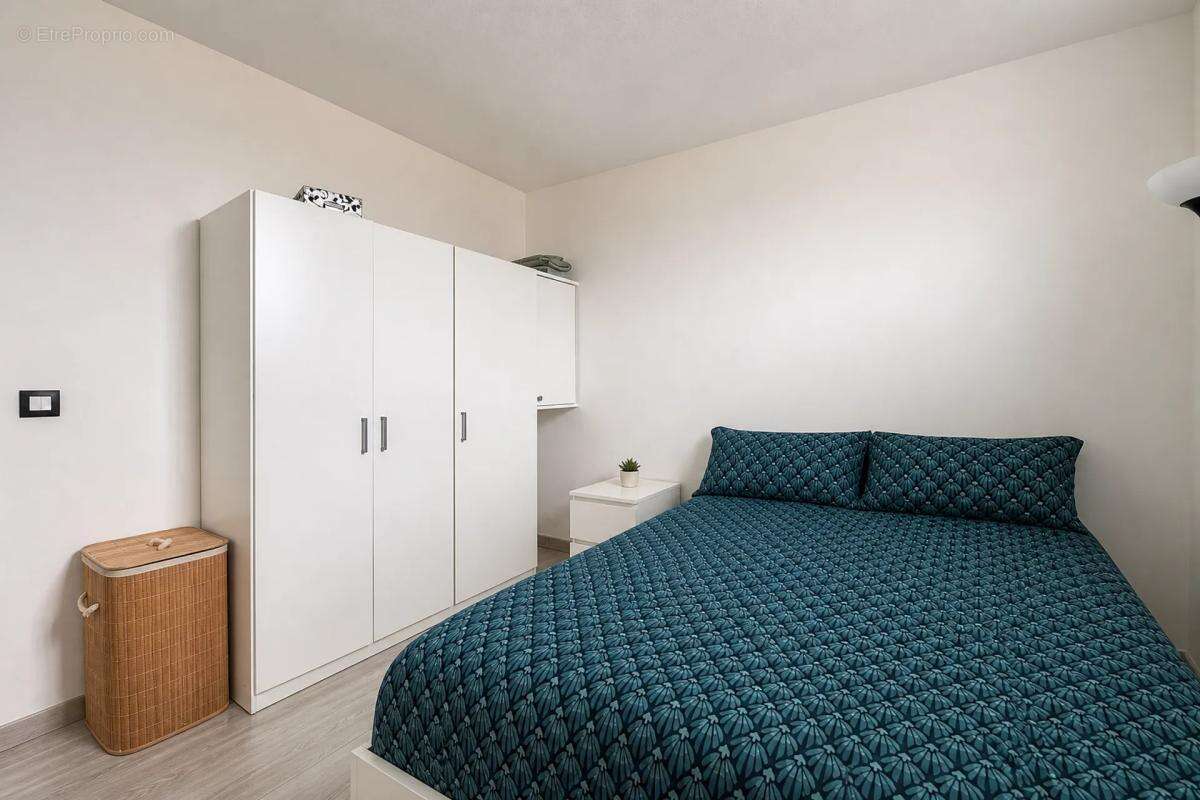 Appartement à TORCY
