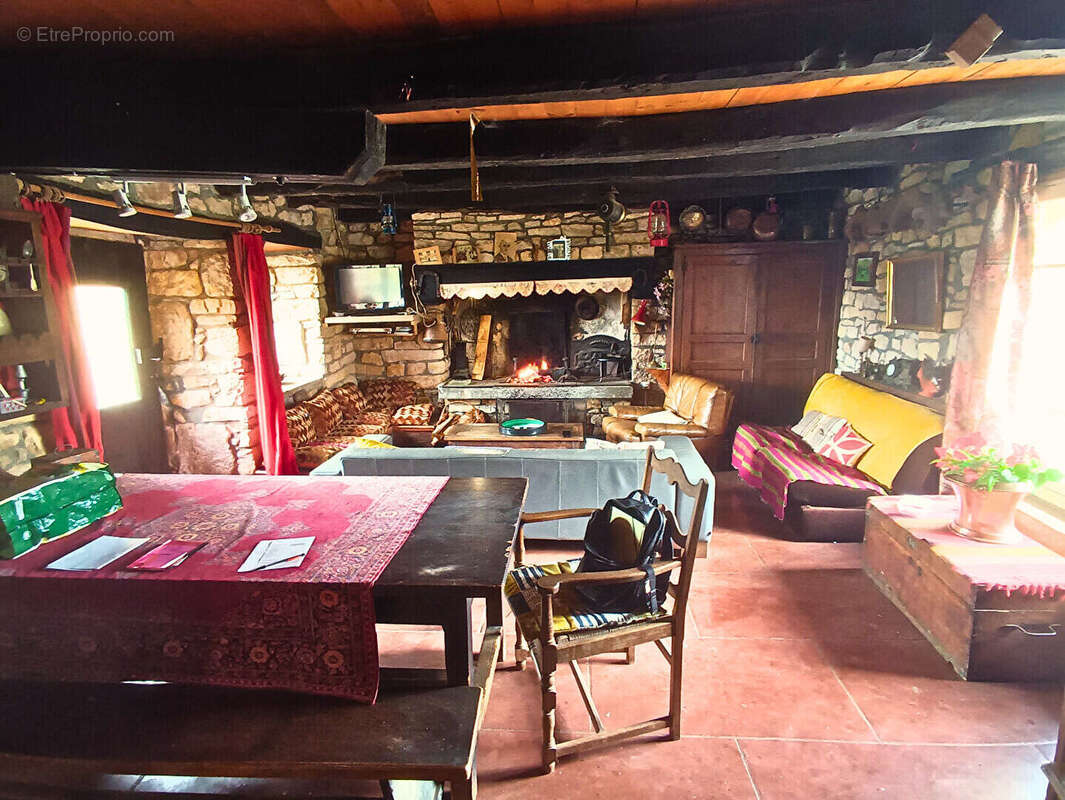 Maison à CAPDENAC-GARE