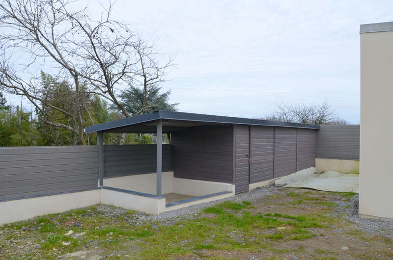 Maison à SAINT-JULIEN-DE-VOUVANTES