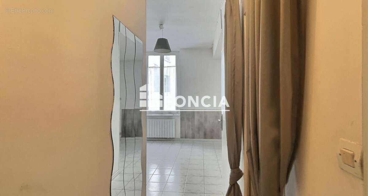 Appartement à LYON-9E