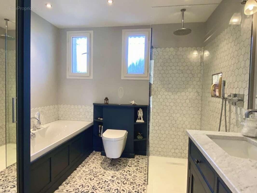 Maison à MARSEILLETTE