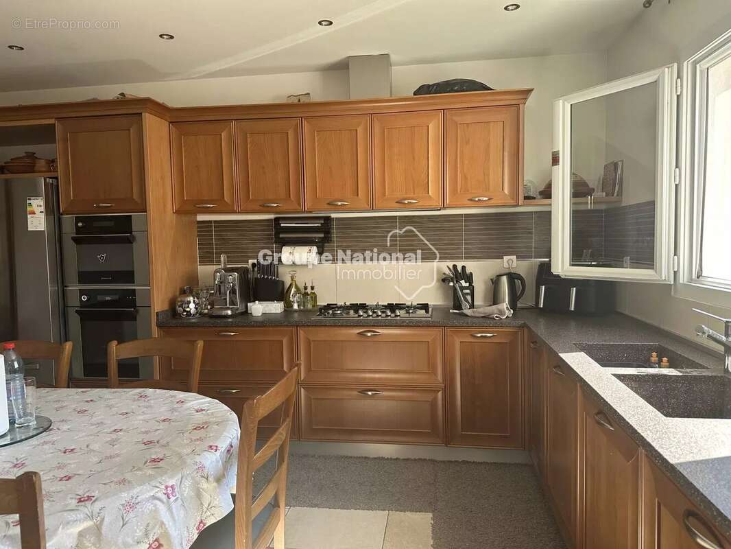 Maison à SALON-DE-PROVENCE