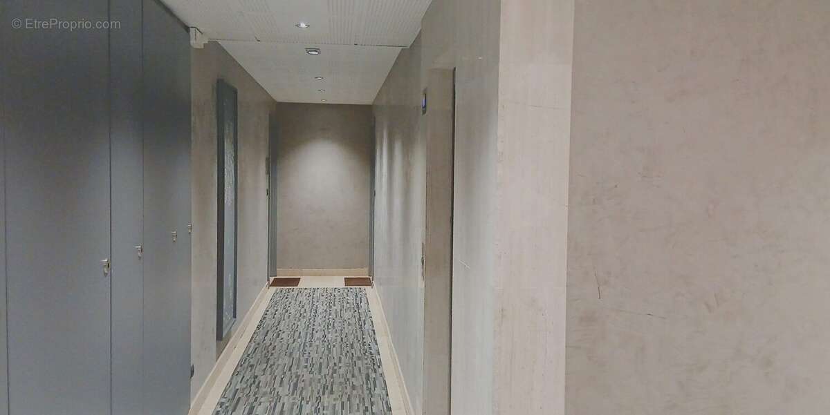 Appartement à MEYZIEU