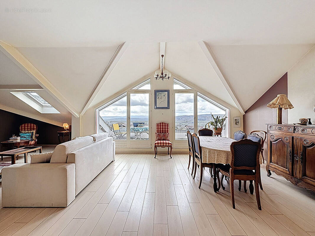 Appartement à VILLAZ