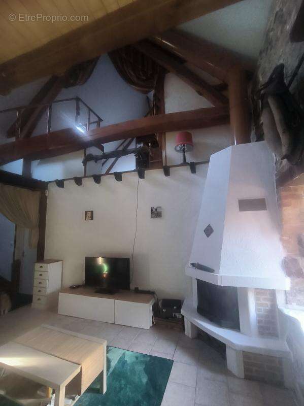 Maison à LA SAULSOTTE