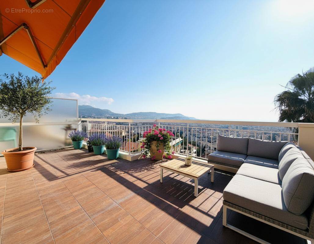 Appartement à NICE