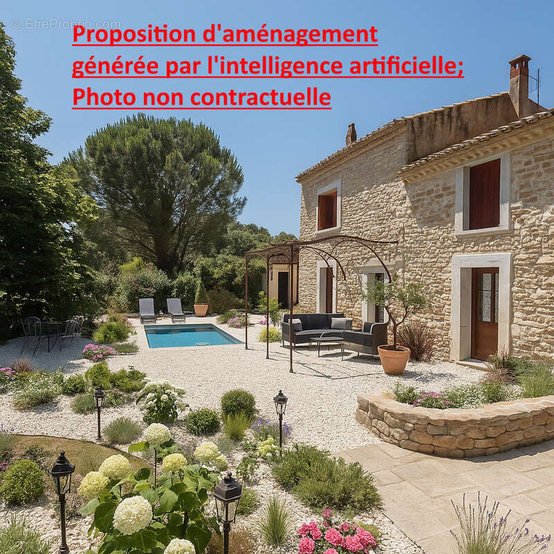 Maison à GRIGNAN