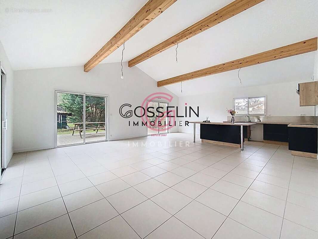 Maison Sanguinet 4 pièce(s) 112.29 M2 - photo 4