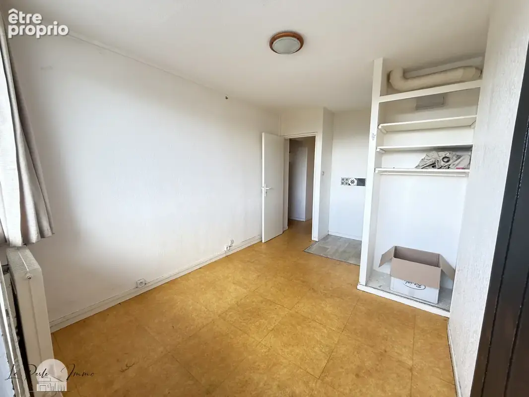 Appartement T2 + parking - photo 4