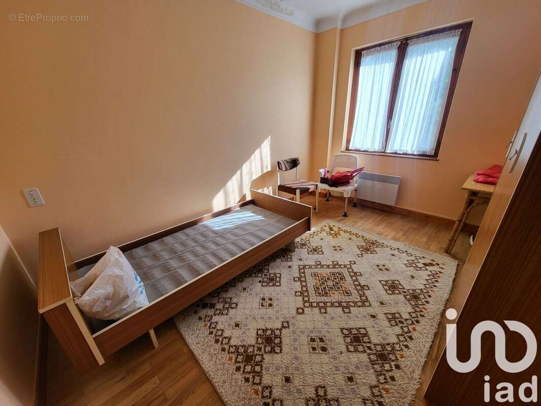 Maison 140 m² à La Motte-Chalancon  - photo 9