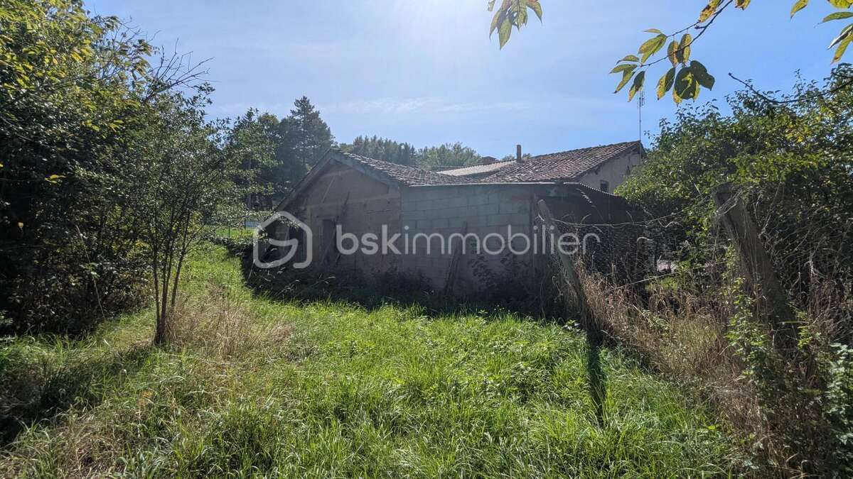 Maison à SALT-EN-DONZY