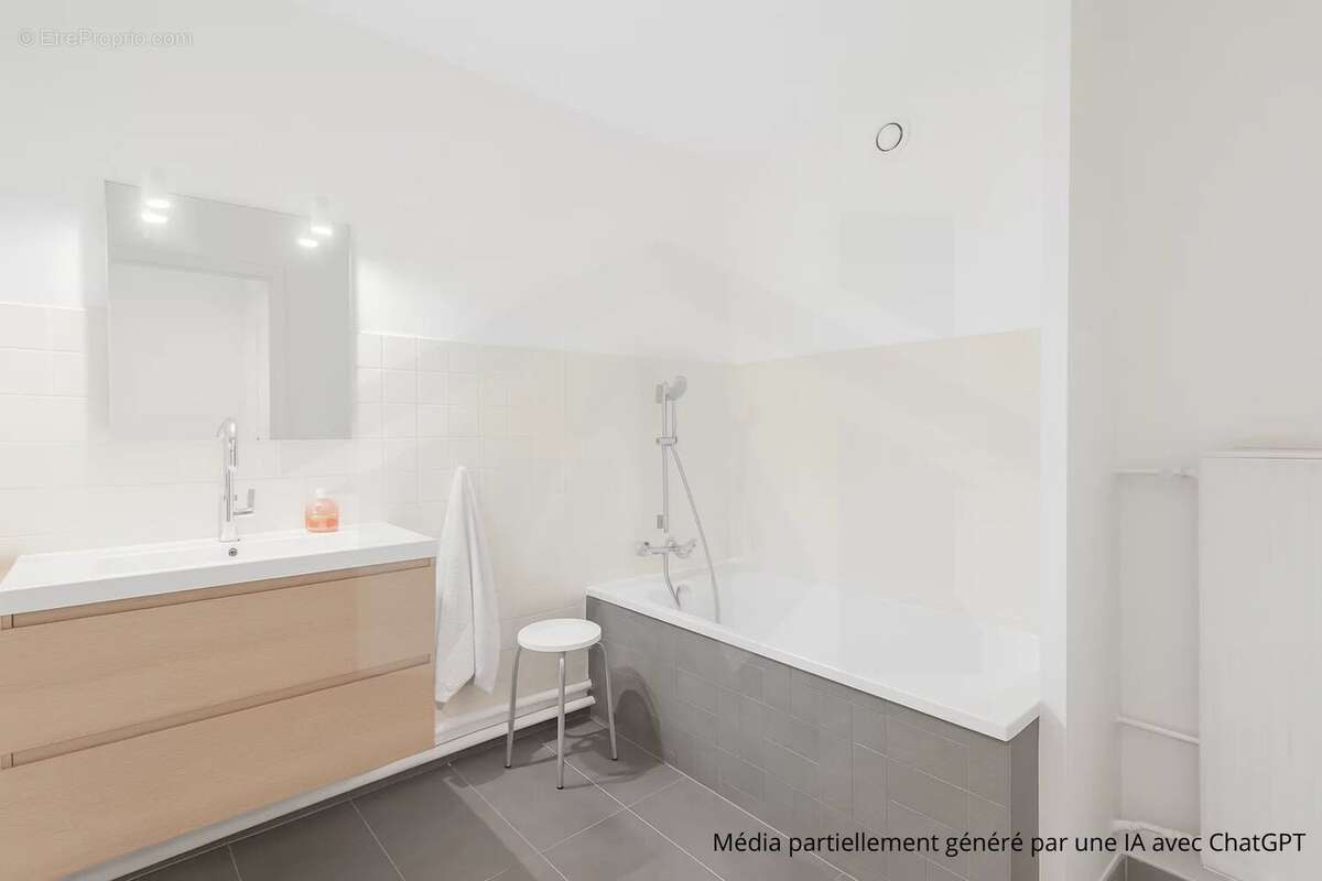 Appartement à FONTAINE