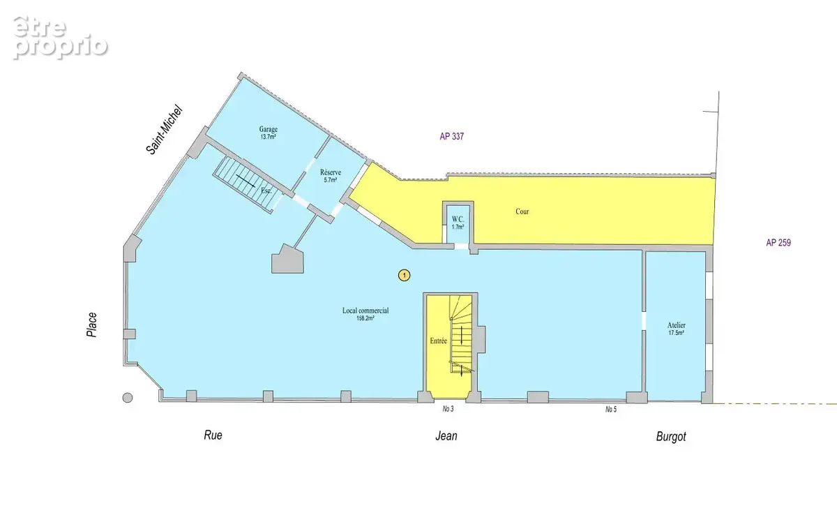 A Vendre - Saint Hilaire Du Harcouet  - Murs 197 m² - Emplacement numéro 1 - Centre-ville - photo 2