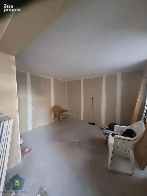 Maison 175 m² à Boussac  - photo 8