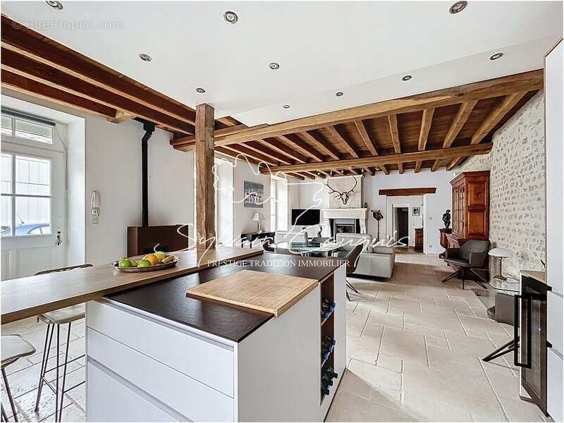 Maison à CHILLEURS-AUX-BOIS