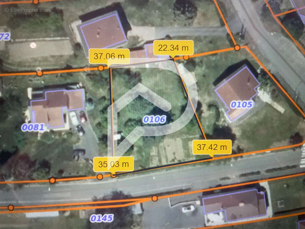 Terrain à SARREBOURG