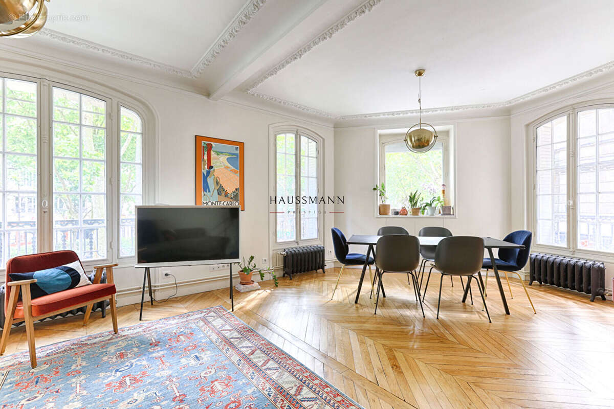 Appartement à PARIS-12E