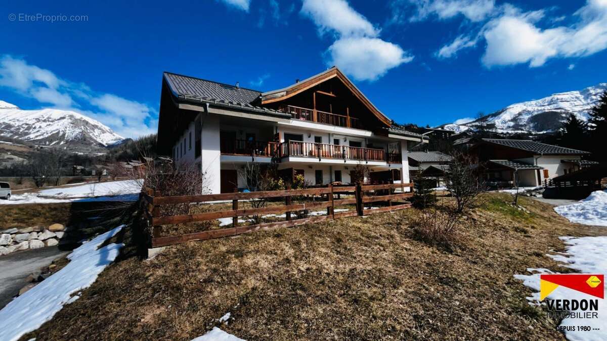 Appartement à ALLOS