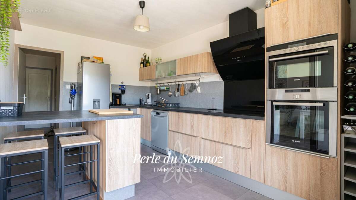Appartement 70 m² à Seynod  - photo 8