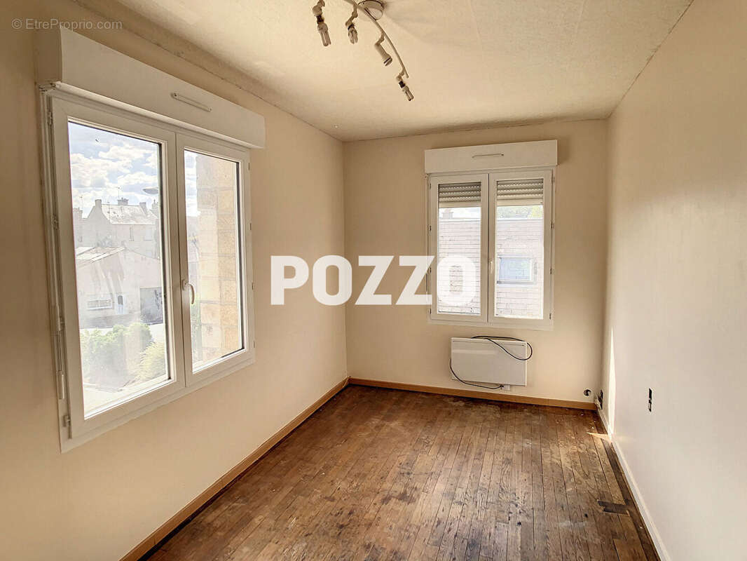 Appartement à SAINT-HILAIRE-DU-HARCOUET