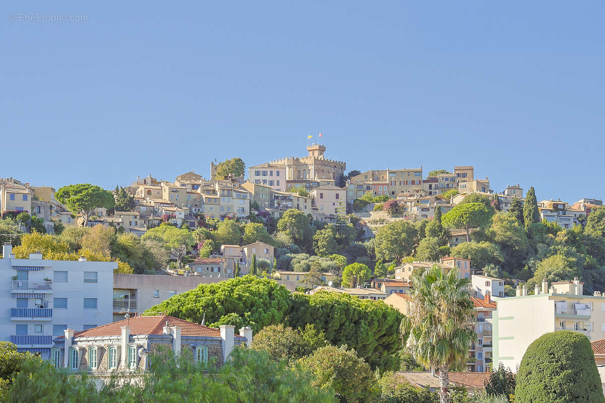Appartement à CAGNES-SUR-MER
