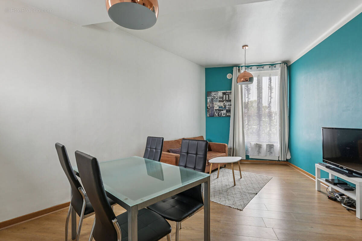 Appartement à ROMAINVILLE