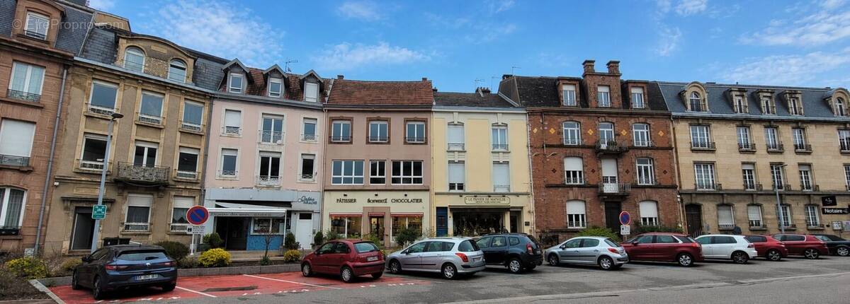 Commerce à RAON-L'ETAPE