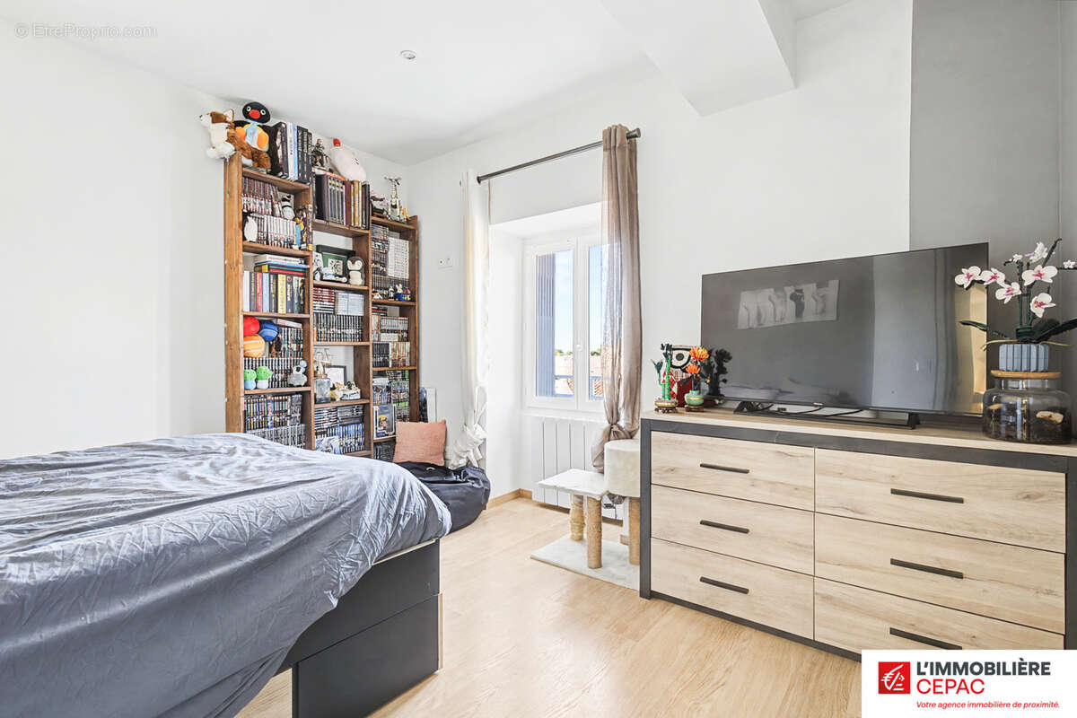 Appartement à PERTUIS